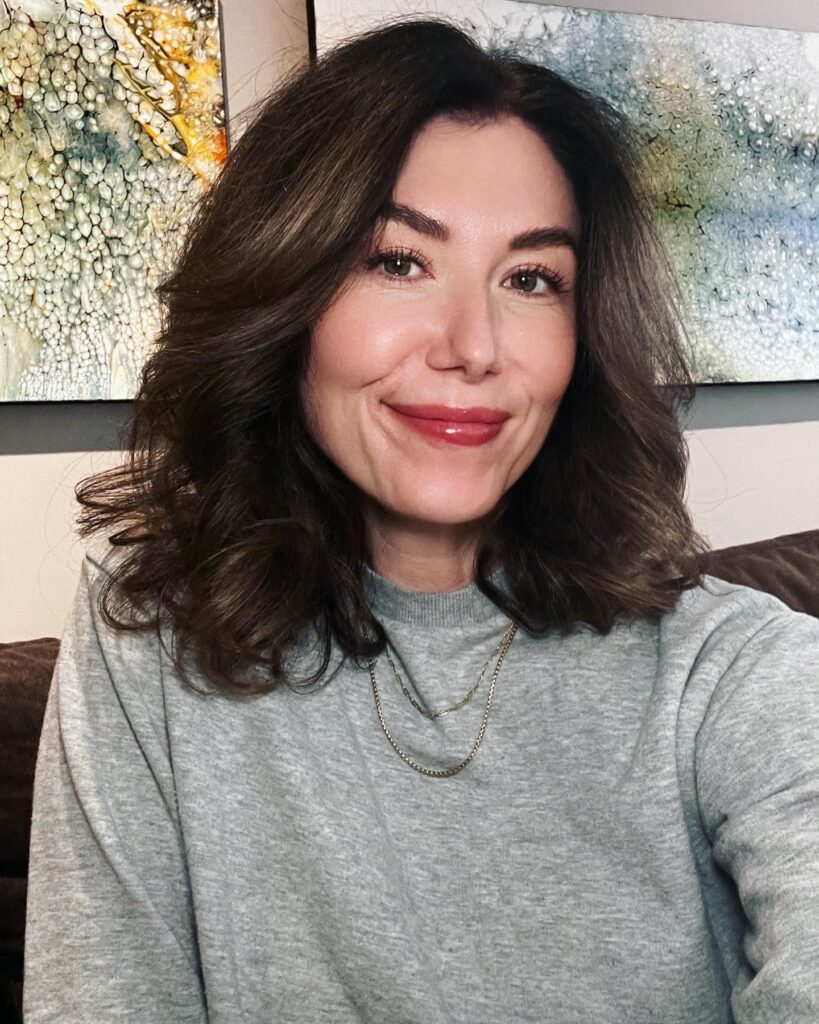 Jewel Staite: Discover An Icon of Modern Cinema