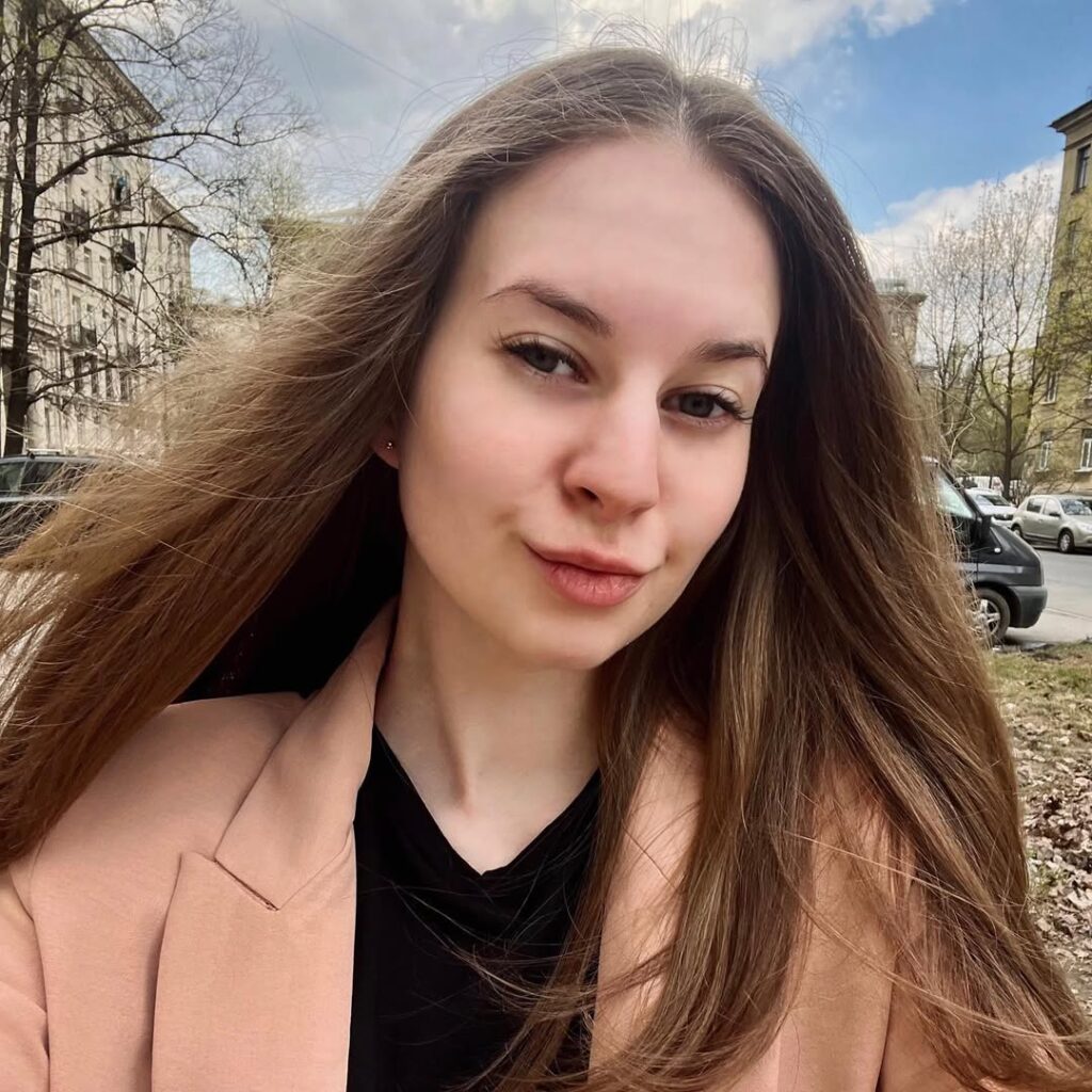 Anna Sibster Bio, Age, Career, Family, Net Worth & Facts 2025