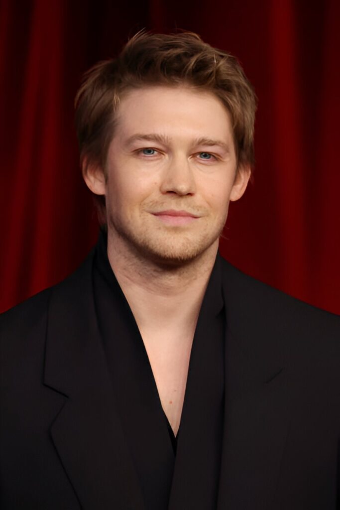 Joe Alwyn Net Worth: Actor's Fortune & Career Journey 2025