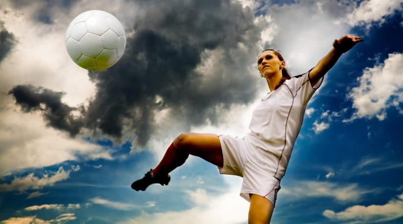 The making of a world-class football striker