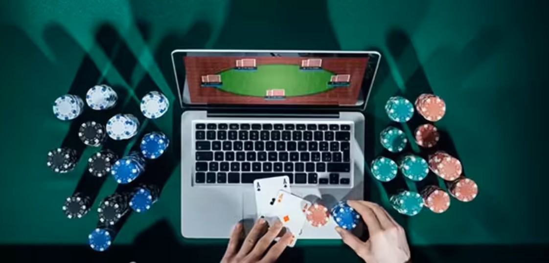 Digital Evolution and Technological Risks: The Impact of Online Gambling and Predatory Lending on Society